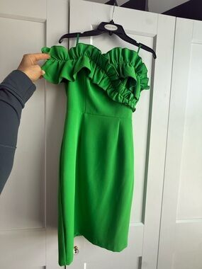 Posh Couture Emerald Green One-Shoulder Ruffle Sheath Dress